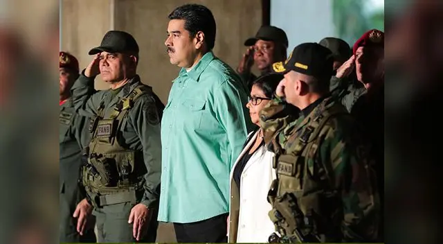 Maduro dice que EE.UU y Colombia ejecutarán un plan de guerra. Maduro dice que EE.UU y Colombia ejecutarán un plan de guerra.