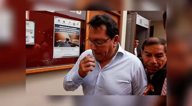 Ex funcionario confirma coima para Félix Moreno y publicista Luis Favre Ex funcionario confirma coima para Félix Moreno y publicista Luis Favre