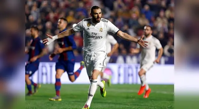 Benzema anotó el primer gol de penal. FOTO: EFE Benzema anotó el primer gol de penal. FOTO: EFE