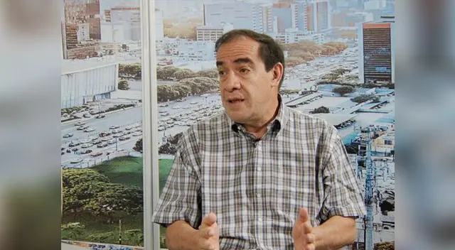 Periodista denunció que el parlamentario Yonhy Lescano la acosaba sexualmente mediante mensajes de texto Periodista denunció que el parlamentario Yonhy Lescano la acosaba sexualmente mediante mensajes de texto