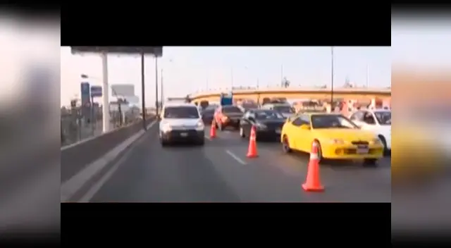 Dos personas mueren en accidente de tránsito en Los Olivos