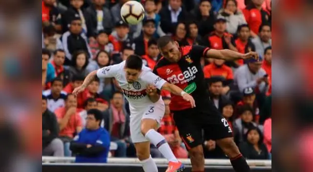Melgar empató 0-0 contra San Lorenzo EN VIVO ONLINE en la primera fecha del Grupo F de la Copa Libertadores 2019. Melgar empató 0-0 contra San Lorenzo EN VIVO ONLINE en la primera fecha del Grupo F de la Copa Libertadores 2019.