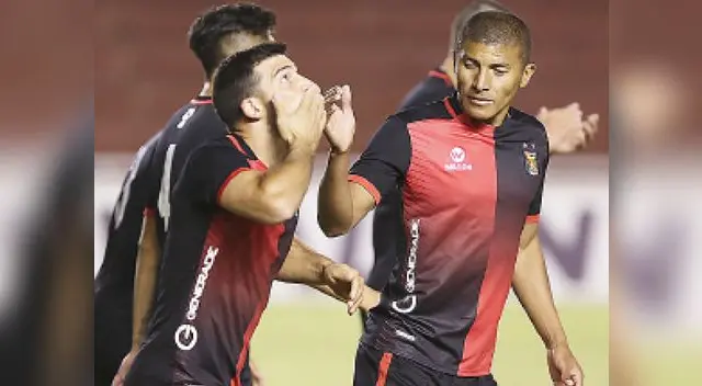 Listo para chocar por la Copa Libertadores