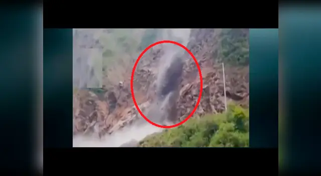 Carretera Interoceánica bloqueada tras derrumbe