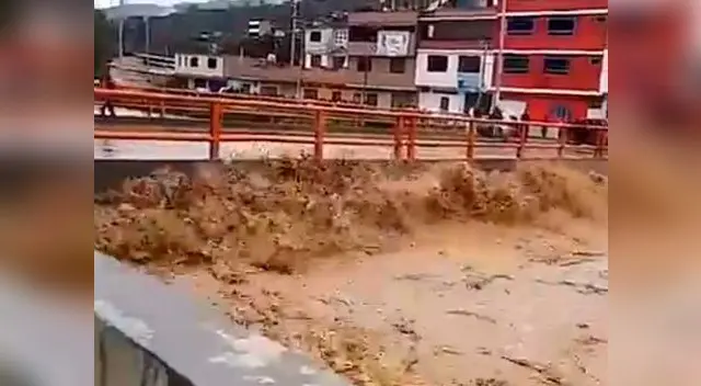 Río Huallaga se desbordó en Huánuco