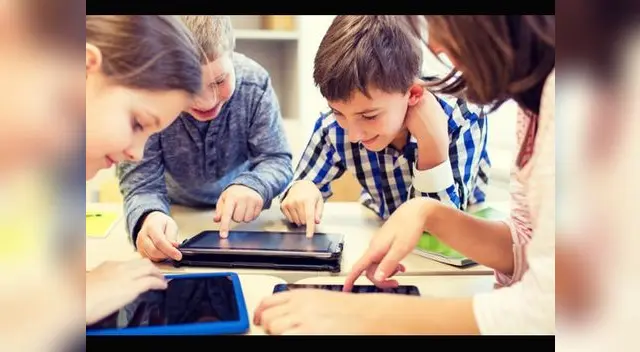 Estudiantes tienen que elegir equipos tecnológicos de acuerdo a sus necesidades Estudiantes tienen que elegir equipos tecnológicos de acuerdo a sus necesidades