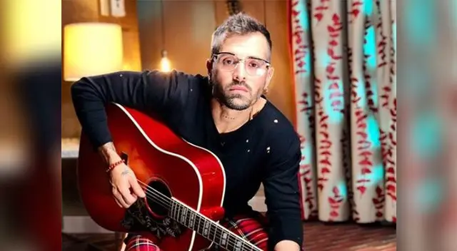 Mike Bahía pidió disculpas a fanáticas