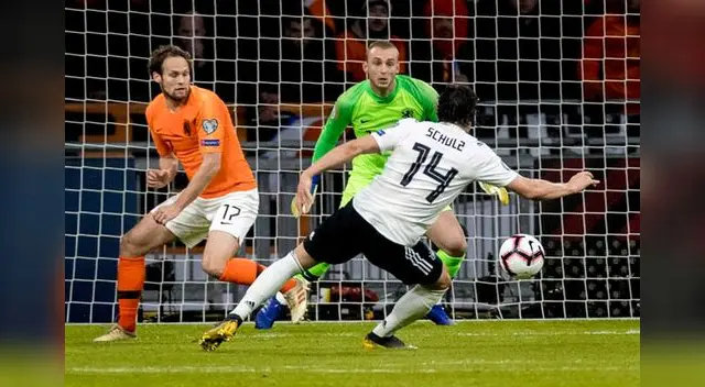 Con un gol de Schulz al minuto final la selección de Alemania ganó a Holanda Con un gol de Schulz al minuto final la selección de Alemania ganó a Holanda