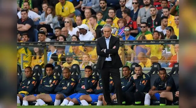 Tite no empezó bien el 2019 Tite no empezó bien el 2019