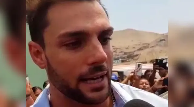 Nicola Porcella llegó a la Fiscalía de Mala en calidad de testigo por la fiesta en Asia, donde Poly Ávila y Claudia Meza habrían sido drogadas