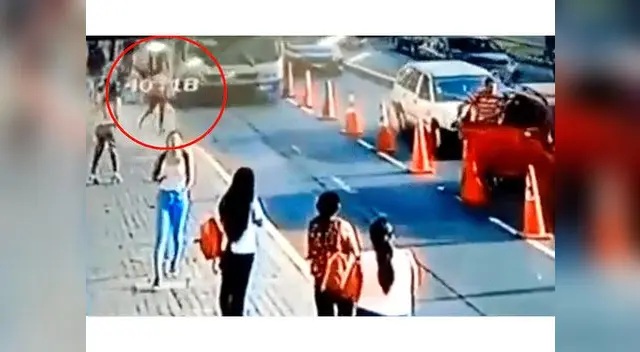 Mujer arrollada por el Corredor Azul Mujer arrollada por el Corredor Azul