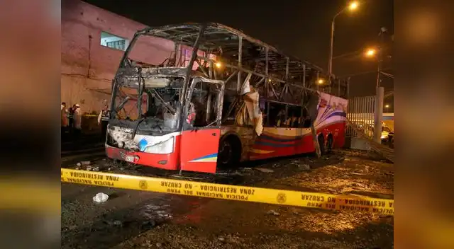 Sajy Bus dejó en claro que viene apoyando a las autoridades correspondientes para que se esclarezca las causas que generaron el incendio Sajy Bus dejó en claro que viene apoyando a las autoridades correspondientes para que se esclarezca las causas que generaron el incendio