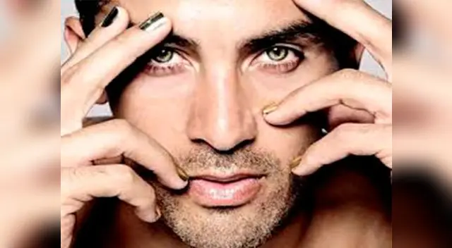 La base mate es ideal para aquellos hombres a los que les gusta cuidar sus uñas