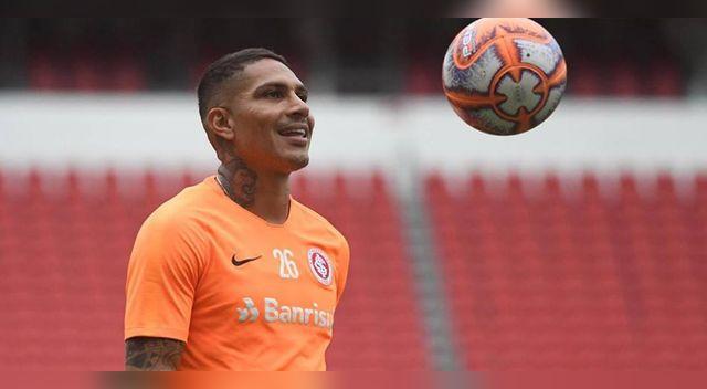 Paolo Guerrero agradeció el apoyo de los hinchas