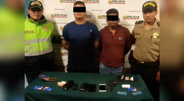 Surco: PNP detiene a sujetos que robaban a transeúntes en la ...