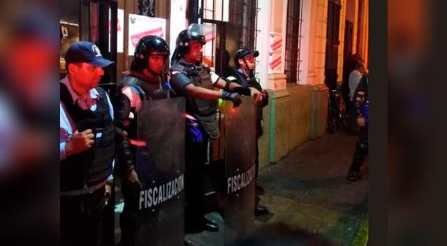 Conocido bares del Cercado de Lima presentan deficiencias