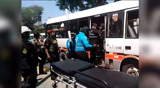 Balacera en Miraflores habría dejado al menos dos heridos Balacera en Miraflores habría dejado al menos dos heridos