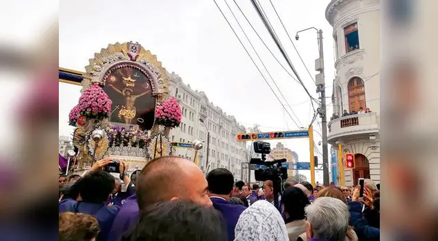 El anda del Señor de los Milagros recorrerá las calles del Centro de Lima este Viernes Santo