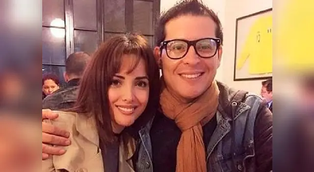 ¿Qué dijo Carloncho sobre las pretensiones políticas de Rosángela Espinoza? 