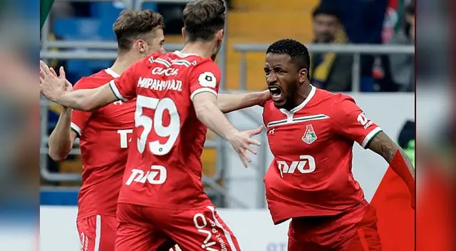 Farfán ha marcado tres goles en los dos últimos partidos. FOTO: EFE