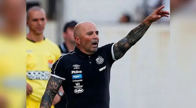Santos: Jorge Sampaoli entrena de esta manera en playa de Brasil Santos: Jorge Sampaoli entrena de esta manera en playa de Brasil