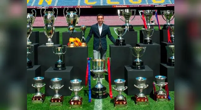 Xavi Hernández anuncia su retiro del fútbol y recibe mensajes emotivos sobre su decisión