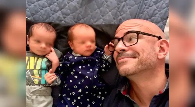 Ricardo Morán comparte tierna imagen de sus hijos a una semana de nacidos Ricardo Morán comparte tierna imagen de sus hijos a una semana de nacidos