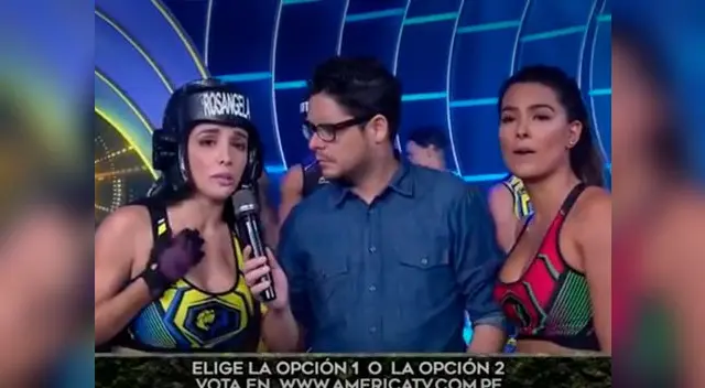 Rosángela Espinoza dejó entrever que ella era superior en competencia a Ivana Yturbe y ella no se quedó callada