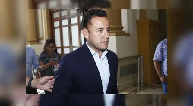 Se defendió de denuncia