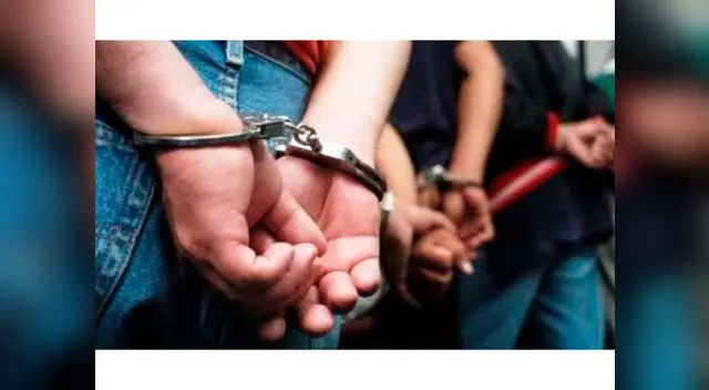 Extranjeros detenidos por estafa