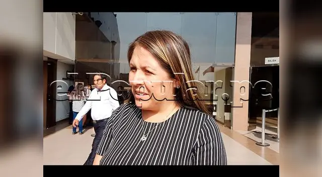 Congresista Yeni Vilcatoma acudió a la Dirincri a denunciar que viene recibiendo amenzas (FOTO: Christian Moreno)