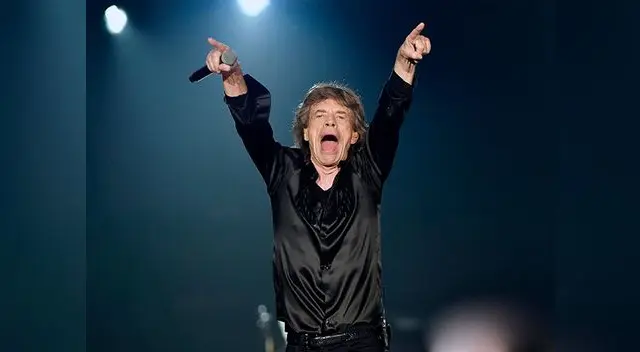 El video que circula en Twitter, muestra la increíble condición de Mick Jagger