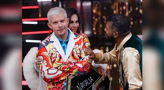 Mario Hart molesto por sentancia, Choca lo consuela