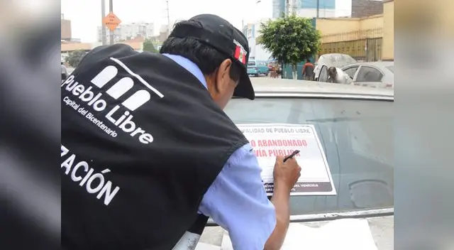 Dueños de vehículos fueron multados