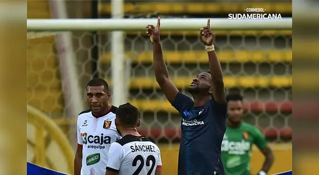 Melgar tuvo una actuación para el olvido