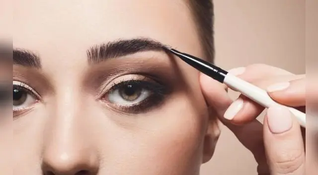 Con un poco de maquillaje puedes realizar ciertas correcciones Con un poco de maquillaje puedes realizar ciertas correcciones