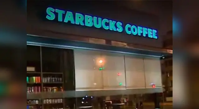 Fachada del local de Starbucks de Surco Fachada del local de Starbucks de Surco