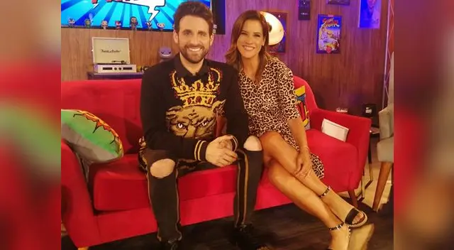 Rodrigo González y María Pía Copello hicieron de la suyas en "Noche de patas" Rodrigo González y María Pía Copello hicieron de la suyas en "Noche de patas"