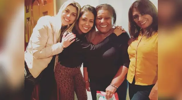 Alondra García Miró engríe mucho a su sueña doña Peta Alondra García Miró engríe mucho a su sueña doña Peta