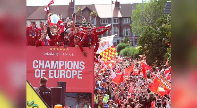 Mira las celebraciones del Liverpool aquí