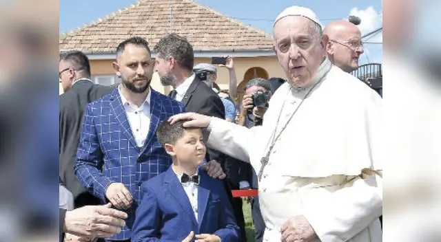 Papa Francisco pide perdón a gitanos 