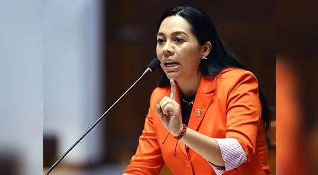 Nueva baja en Fuerza Popular