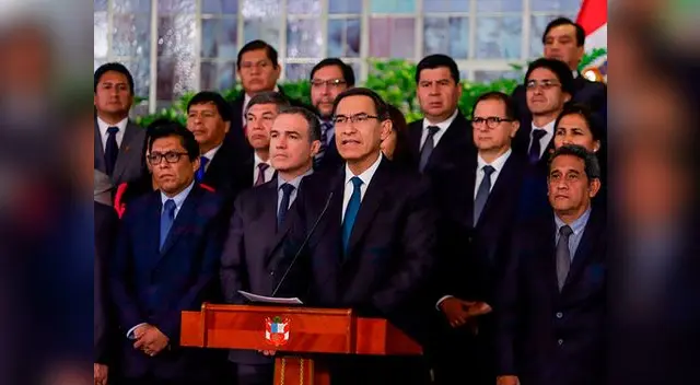 Posibles escenarios en caso se apruebe o se niegue cuestión de confianza Posibles escenarios en caso se apruebe o se niegue cuestión de confianza