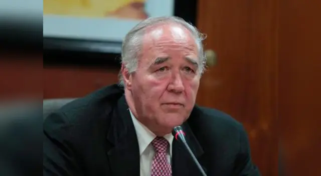 Víctor Andrés García Belaunde pidió que le paguen su CTS “por si acaso” Víctor Andrés García Belaunde pidió que le paguen su CTS “por si acaso”