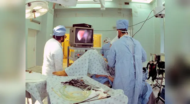 La adolescente de 14 años recibió la negativa de los médicos.