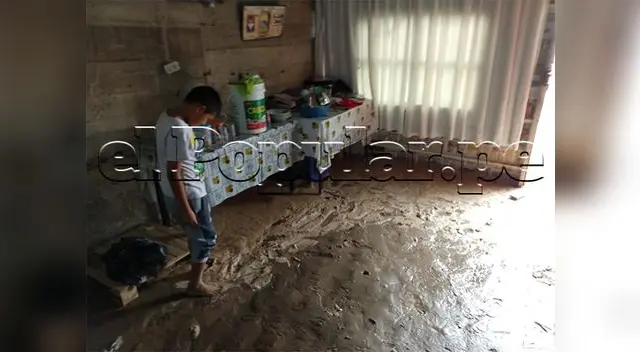 Gran aniego afecta a varias familias en Ventanilla