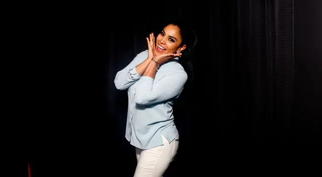 Su carisma le sigue abriendo muchas puertas