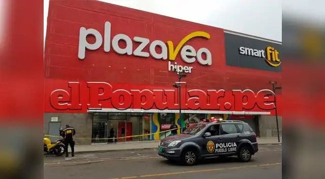 En su poder les encontraron laptops y celulares que intentaban llevarse en costales En su poder les encontraron laptops y celulares que intentaban llevarse en costales