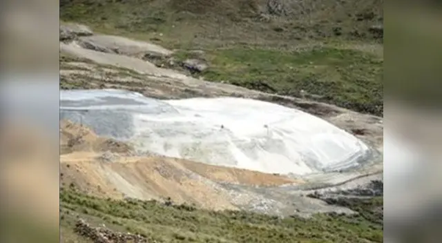Río Santa contaminado tras derrame, en la región de Áncash