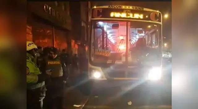 Chofer de la unidad fue trasladado a la comisaría Chofer de la unidad fue trasladado a la comisaría